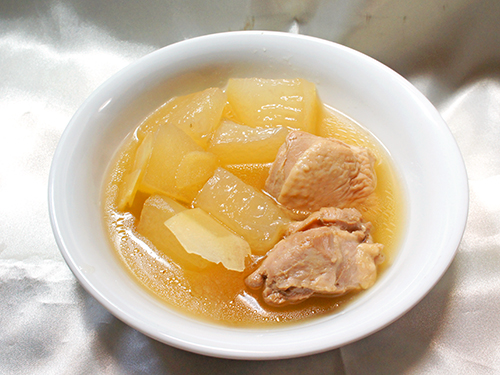 鶏と冬瓜の中華スープ