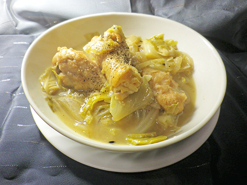 鶏とキャベツのクミン煮込み